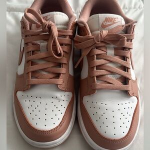 Nike Dunk Low | Pink & White